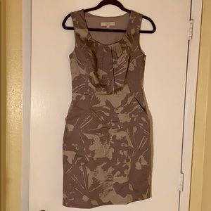 Loft sleeveless dress with pockets Size 4